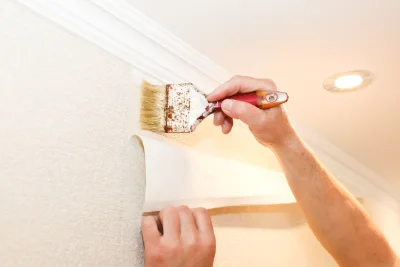 Pose de papier peint à Clenleu — revêtements muraux et toiles de verre
